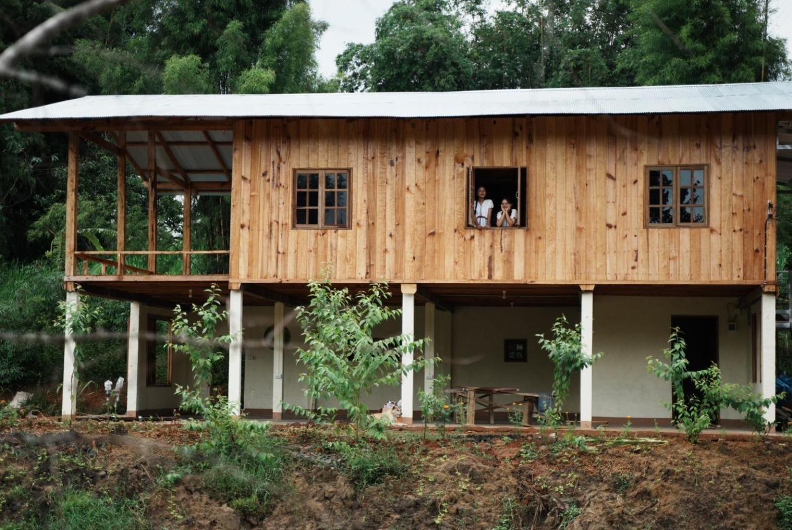 Por Joi ,Por Dee House Hostel เชียงใหม่ ภายนอก รูปภาพ
